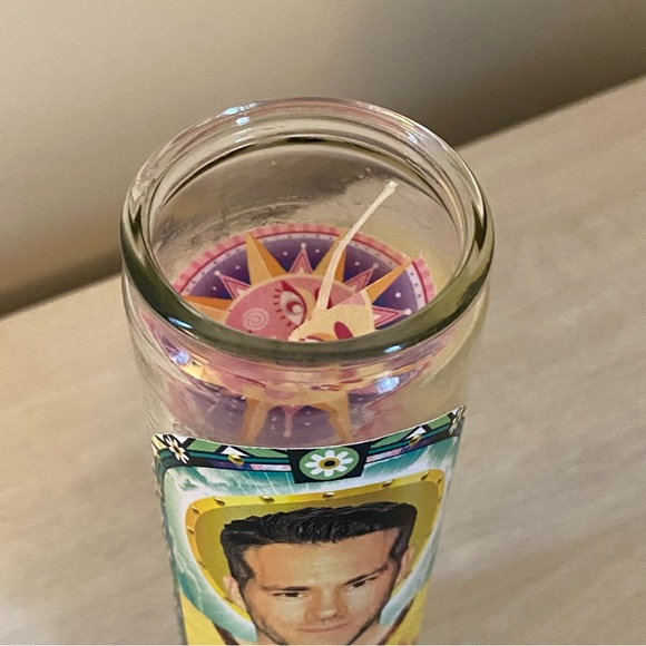 Ryan Reynolds Parody Prayer Candle Deadpool Green Lantern Wrexham Unused - Picture 2 of 6